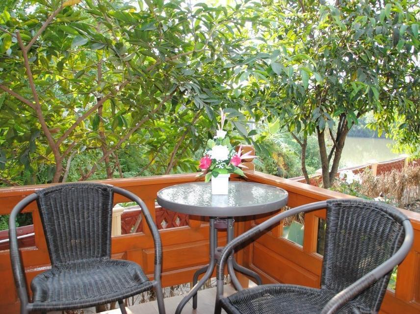 Jaroenrat Resort Samut Songkhram Exterior foto