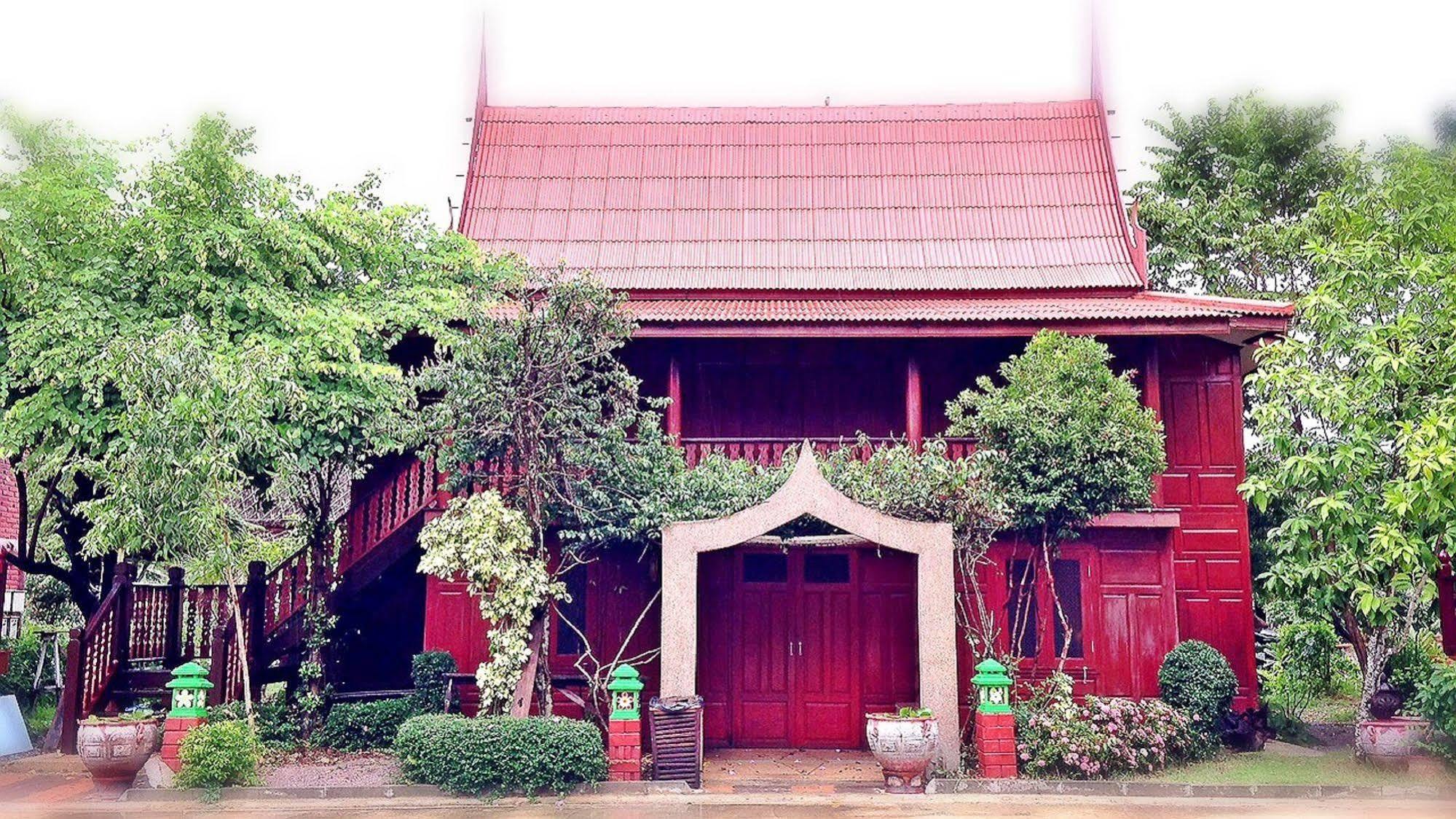 Jaroenrat Resort Samut Songkhram Exterior foto
