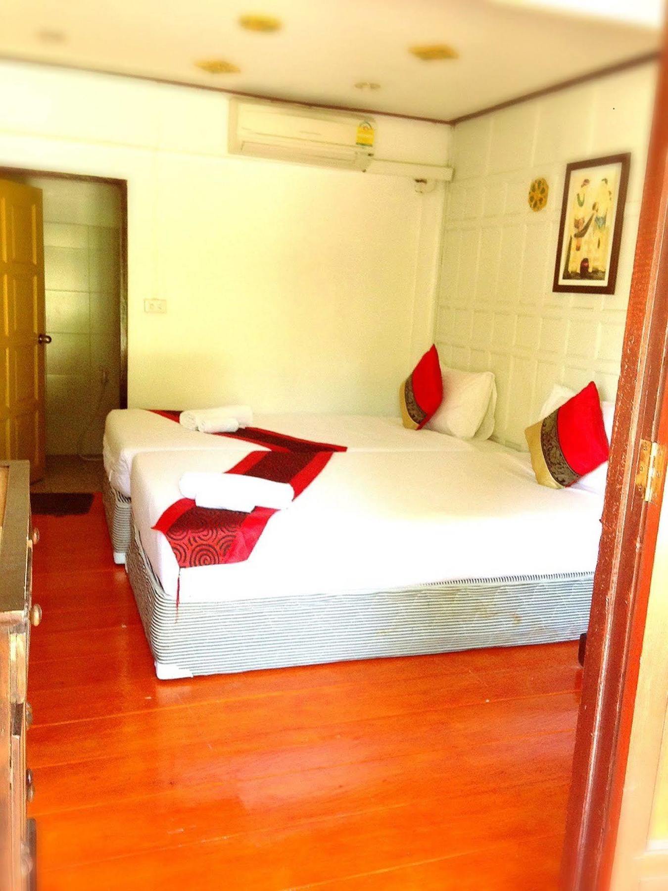 Jaroenrat Resort Samut Songkhram Exterior foto