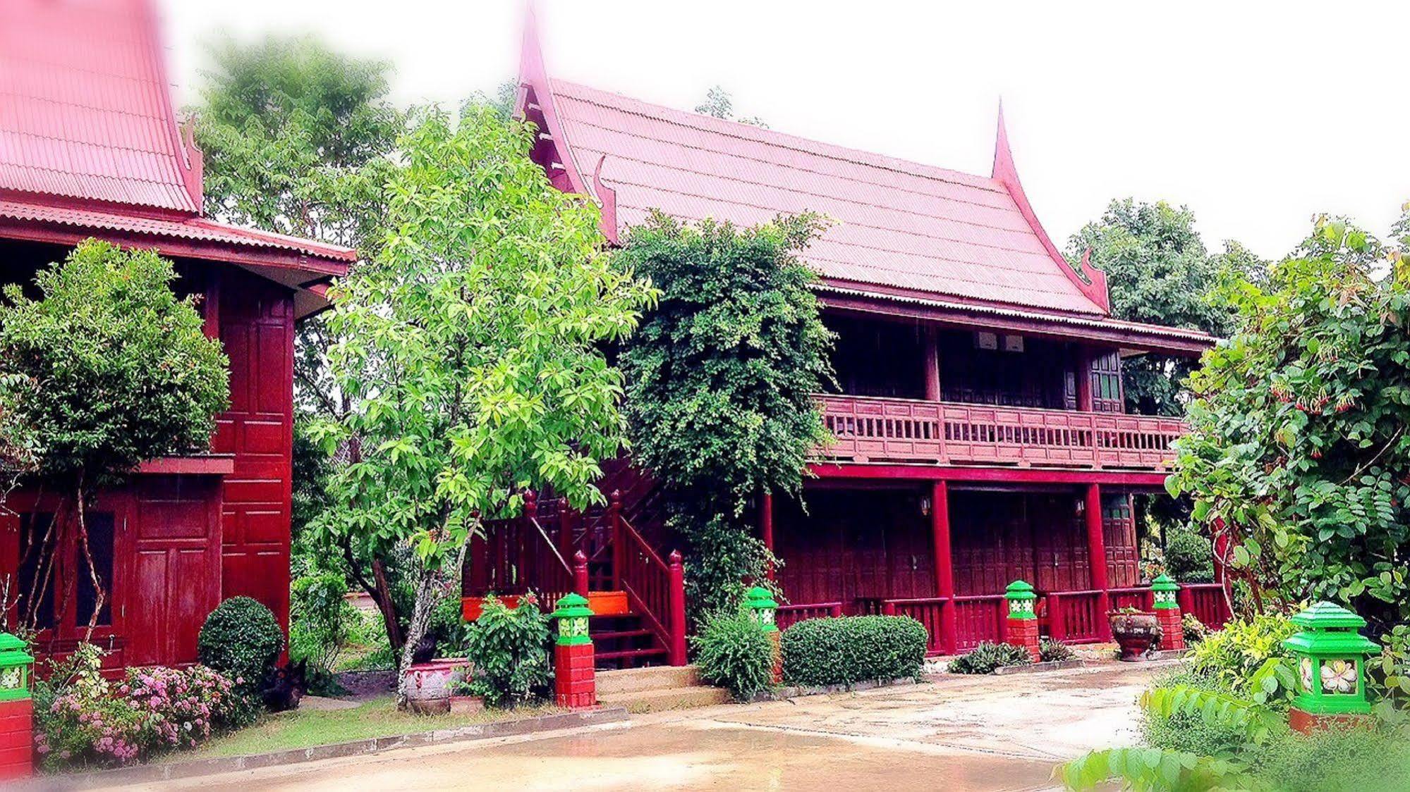 Jaroenrat Resort Samut Songkhram Exterior foto