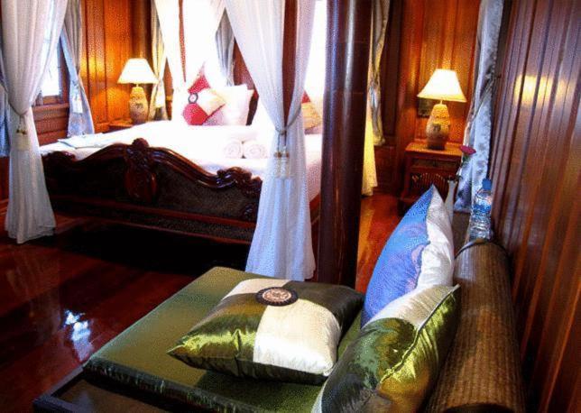 Jaroenrat Resort Samut Songkhram Zimmer foto
